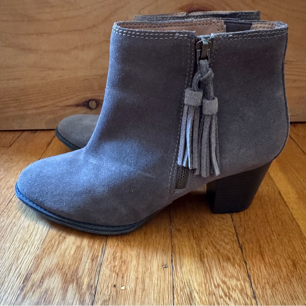 Vionic Madeline Ankle Boots Grey